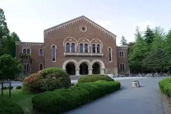 一桥大学本科申请条件都有什么？