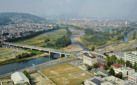 日本群马大学.jpg