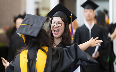 日本大学院研究生入学时间是什么时候？