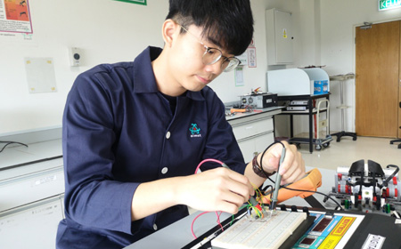 东京大学电气和电子工程课程可以辅导吗？