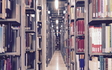 京都大学法学部THE.jpg