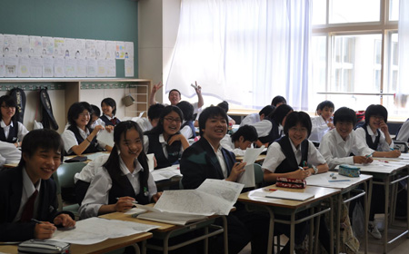 日本高中生每日行程安排