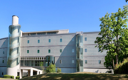 东京都立大学研究生学费.jpg