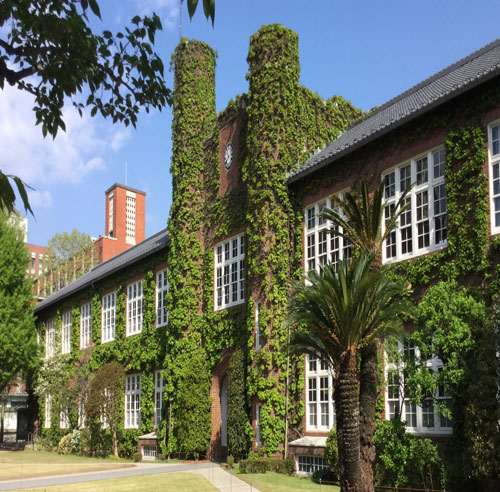 立教大学