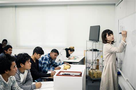 日本语言学校学什么？